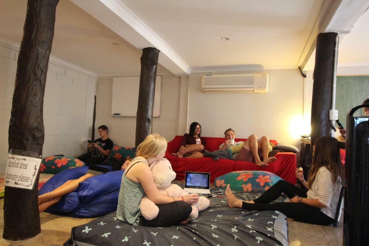 Asylum Cairns Share House旅舍 外观 照片